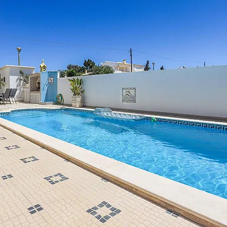 Vivienda Rosa * Albufeira